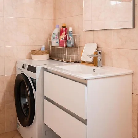 Apartman I&r Apartma *